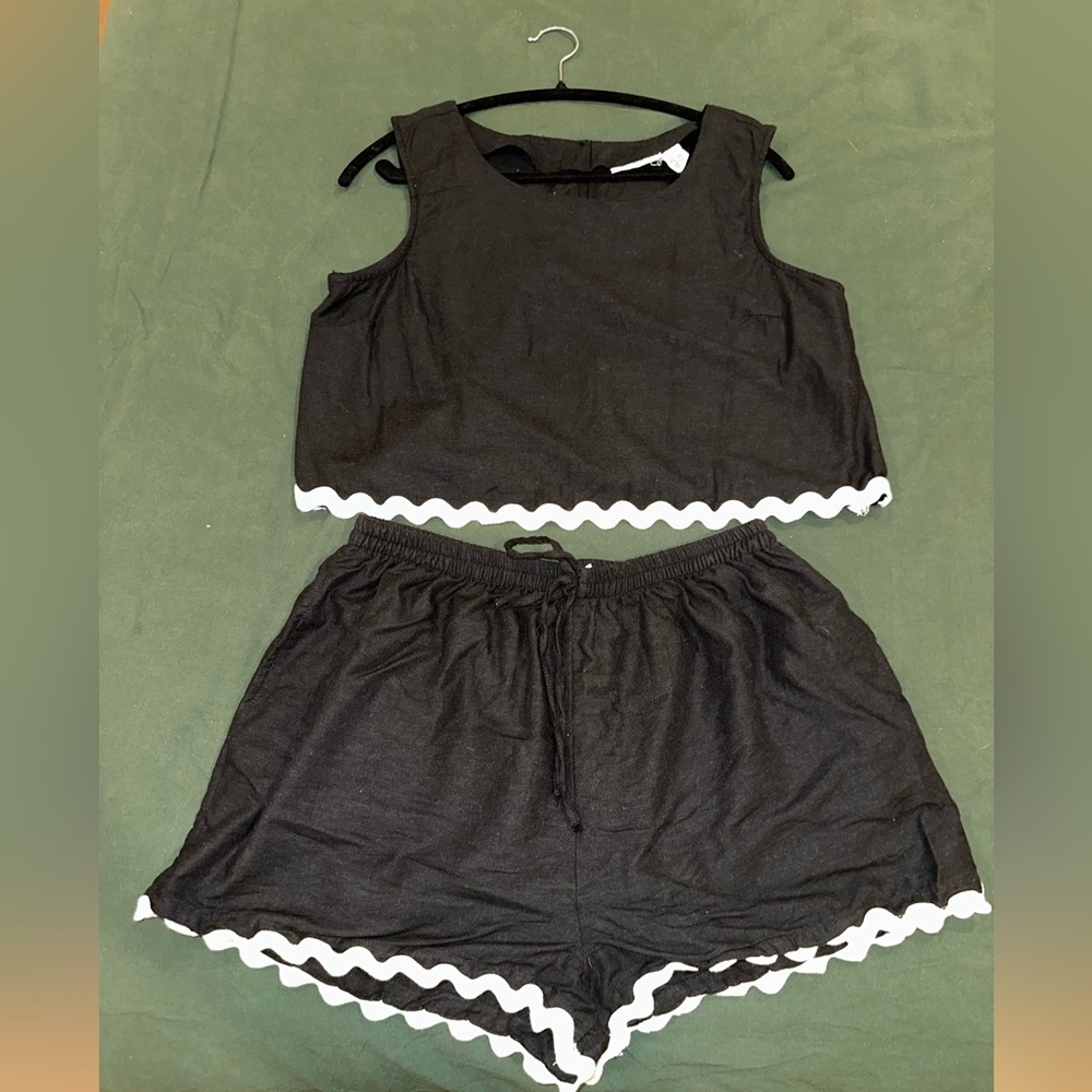 Black and White Women's two piece set